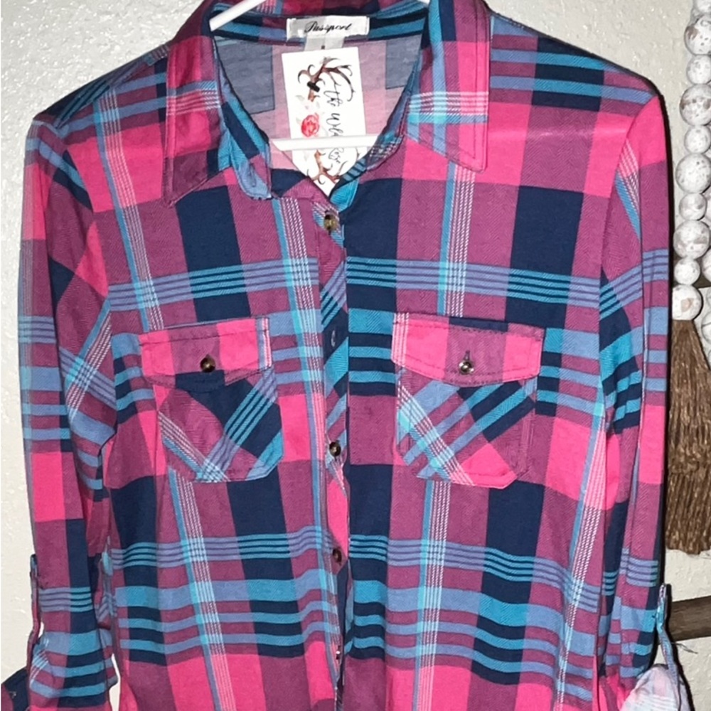 Plaid pattern Button Down
